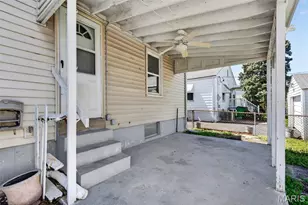 10655 St Stephen Ln, Saint Ann, MO 63074 - Photo 3