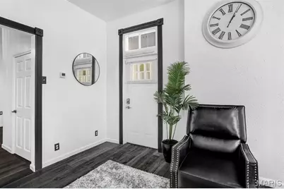 2845 Chippewa Street, Saint Louis, MO 63118 - Photo 3