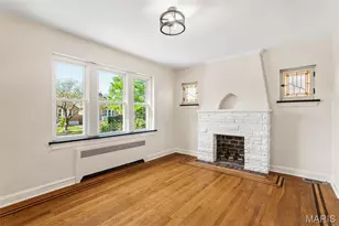 5633 Walsh St, Saint Louis, MO 63109 - Photo 9