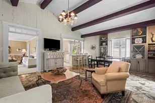 29 Thorndell Dr, Saint Louis, MO 63117 - Photo 13