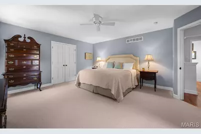 29 Thorndell Drive, Saint Louis, MO 63117 - Photo 29