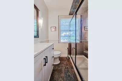 925 S Hanley Road #F, Clayton, MO 63105 - Photo 21