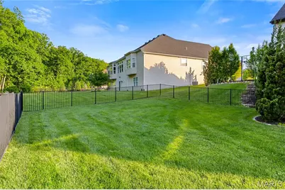110 Westleigh Manor Drive, Wentzville, MO 63385 - Photo 19