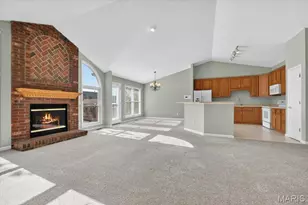 326 Villa Tuscany Ct, O'Fallon, MO 63366 - Photo 5