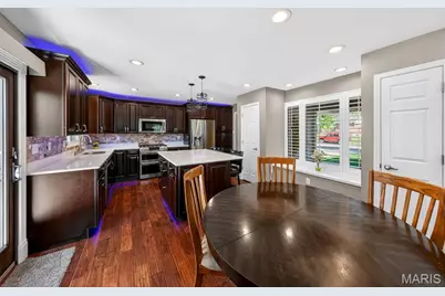 7039 Broken Oak Drive, Saint Louis, MO 63129 - Photo 13