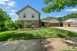 7039 Broken Oak Dr, Saint Louis, MO 63129 - Photo 1