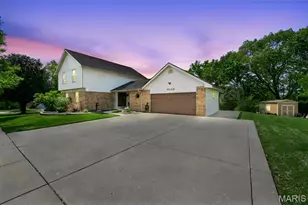 7039 Broken Oak Dr, Saint Louis, MO 63129 - Photo 3