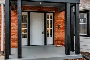 216 S Hartnett Ave, Ferguson, MO 63135 - Photo 7