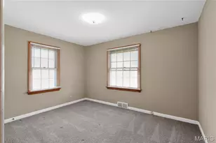 1417 Corinth Dr, Saint Louis, MO 63137 - Photo 17