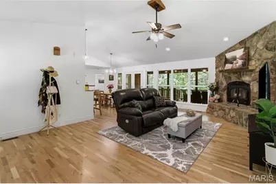 15689 State Road T, De Soto, MO 63020 - Photo 19