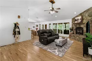 15689 State Rd T, De Soto, MO 63020 - Photo 19
