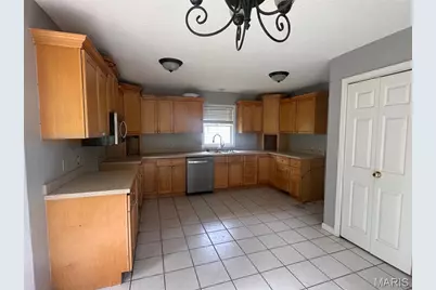 1736 Northwoods Court, Cape Girardeau, MO 63701 - Photo 7