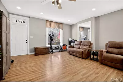 3521 Michigan Avenue, Saint Louis, MO 63118 - Photo 3