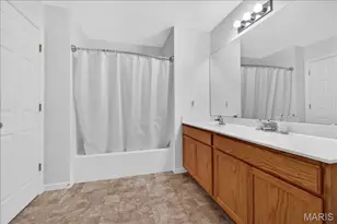 804 Cedar Blf Wy, Fenton, MO 63026 - Photo 19