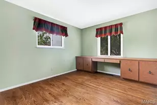 10001 Kalinda Ln, Sunset Hills, MO 63128 - Photo 23