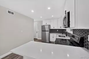 328 Danworth Ct, Saint Louis, MO 63122 - Photo 13
