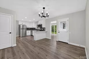 328 Danworth Ct, Saint Louis, MO 63122 - Photo 11