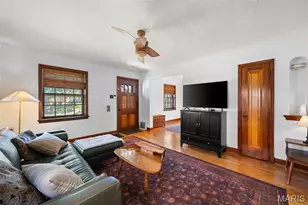 5750 Gresham Ave, Saint Louis, MO 63109 - Photo 5