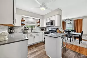 1544 St Vincent Ct, Saint Louis, MO 63104 - Photo 11
