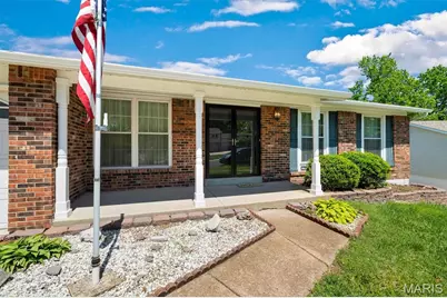 5615 Chalet Manor Court, Saint Louis, MO 63129 - Photo 3