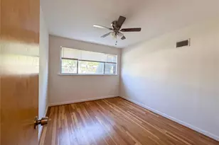 1136 Burch Ln, Saint Louis, MO 63130 - Photo 11