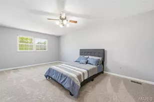 557 May Valley Dr, Fenton, MO 63026 - Photo 35