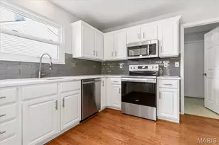 30 Richland Ct, Saint Charles, MO 63304 - Photo 15