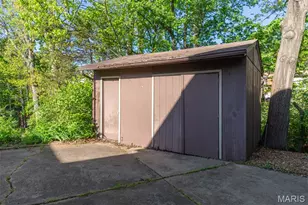 4882 Arevalo Dr, Saint Louis, MO 63128 - Photo 49