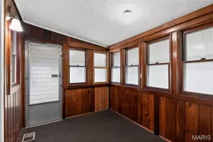1128 Bliss Dr, Saint Louis, MO 63137 - Photo 25