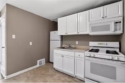 3317 Rex Avenue, Saint Louis, MO 63114 - Photo 11