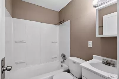 3317 Rex Avenue, Saint Louis, MO 63114 - Photo 17