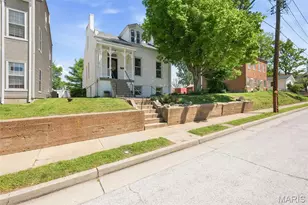 626 Adams St, Saint Charles, MO 63301 - Photo 5