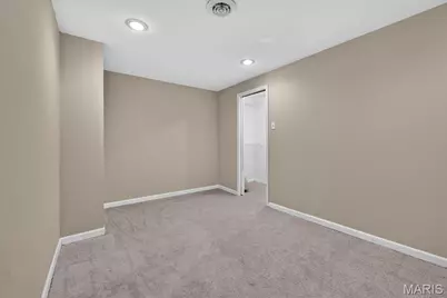 1438 Silverleaf Lane, Saint Louis, MO 63146 - Photo 35