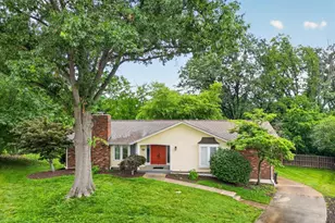 1438 Silverleaf Ln, Saint Louis, MO 63146 - Photo 49