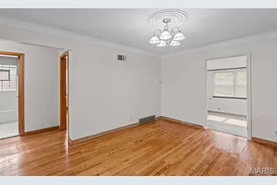 9213 Ranch Meadows Drive, Saint Louis, MO 63136 - Photo 9