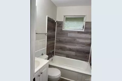 146 Roderick Drive, Saint Louis, MO 63137 - Photo 13