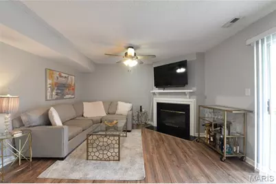 9163 Robin Court, Saint Louis, MO 63144 - Photo 3