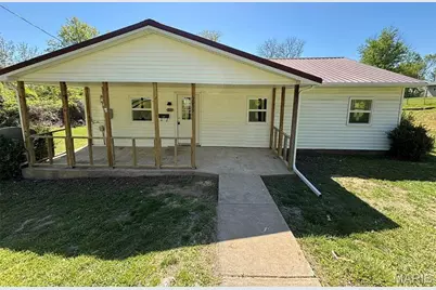 1035 Reservoir Street, Hannibal, MO 63401 - Photo 1