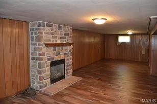 [Address not provided], Farmington, MO 63640 - Photo 17