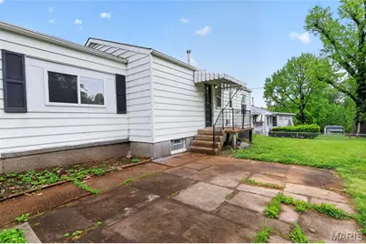 10220 Tappan Drive, Saint Louis, MO 63137 - Photo 7