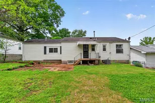 10220 Tappan Dr, Saint Louis, MO 63137 - Photo 3