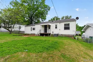10220 Tappan Dr, Saint Louis, MO 63137 - Photo 11