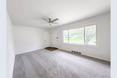 1116 Cunningham Avenue, Saint Charles, MO 63301 - Photo 7