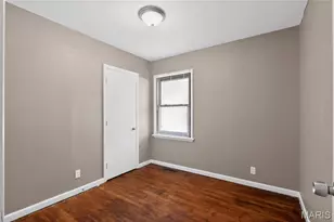 1927 Hudson Rd, Saint Louis, MO 63136 - Photo 15