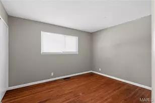 1927 Hudson Rd, Saint Louis, MO 63136 - Photo 17