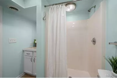 12664 Markaire Drive, Saint Louis, MO 63146 - Photo 31
