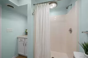 12664 Markaire Dr, Saint Louis, MO 63146 - Photo 31
