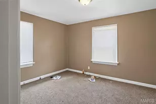2049 Coleridge Dr, Saint Louis, MO 63136 - Photo 13