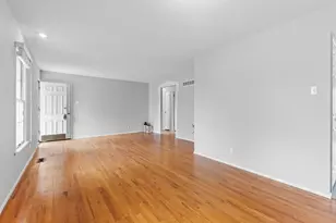 1370 Willowbrook, Florissant, MO 63033 - Photo 5