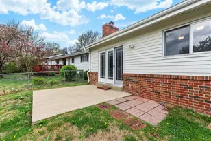 1370 Willowbrook, Florissant, MO 63033 - Photo 15